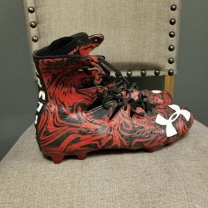 Football cleats (Underarmour highlights)